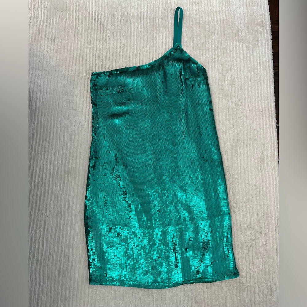Catherine Malandrino one shoulder all over sequin mini dress